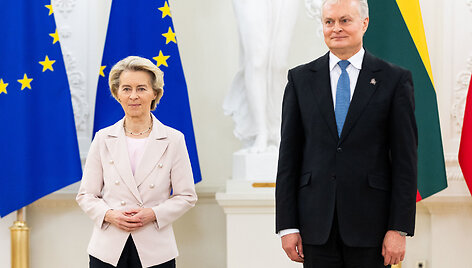 Ursula von der Leyen, Gitanas Nausėda