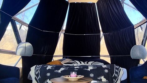 Kupolai ant vandens &bdquo;Glamping Lithuania&ldquo;