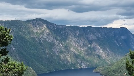 Kerintys fjordai