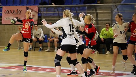 Lietuvos moterų rankinio čempionate paaiškėjo reguliariojo sezono nugalėtojos
