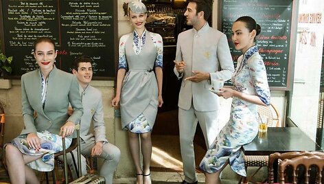 Kinijos oro kompanijai &bdquo;Hainan Airlines&ldquo;  uniformą sukūrė dizaineris Laurence Xu