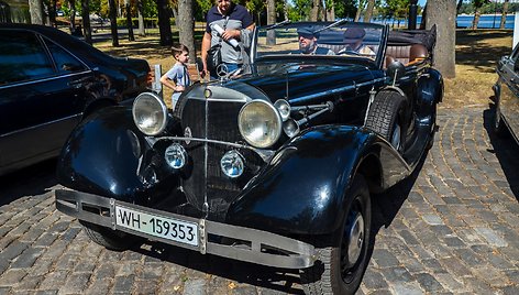 „Hitlerio automobiliu“ vadinamas 1943m. Mercedes-Benz 770 (W150)