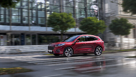 Hibridas &bdquo;Ford Kuga Plug-in Hybrid&ldquo;