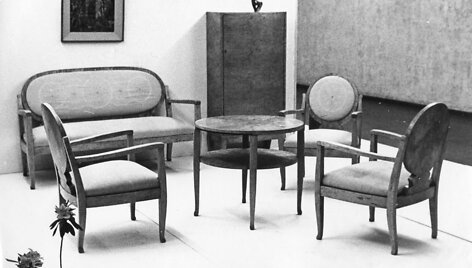 Baldai dailininkui Galdikui, 1929