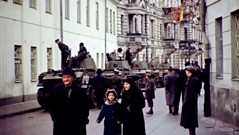 Kino kronika &bdquo;Vilnius, jį grąžinus Lietuvai&ldquo; (1940), oper. J.Miežlai&scaron;kis
