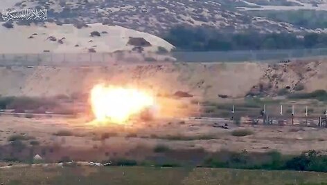 &bdquo;Hamas&ldquo; paskelbė video, kaip gadina Izraelio pasienio apsaugą