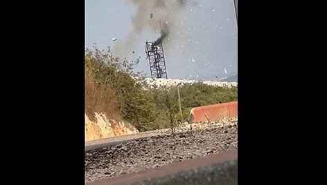 Izraelis smogė &bdquo;Hezbollah&ldquo; postui Libano pietuose