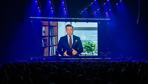 Vilniuje apdovanoti labiausiai &scaron;iais metais nusipelnę mokytojai