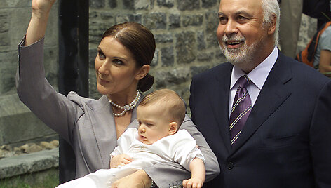 Celine Dion ir Ren&eacute; Ang&eacute;lil su sūnumi