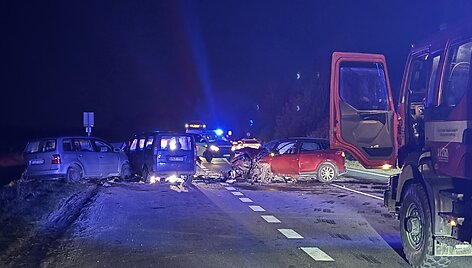 Kelyje Vilnius&ndash;Druskininkai susidūrė trys automobiliai