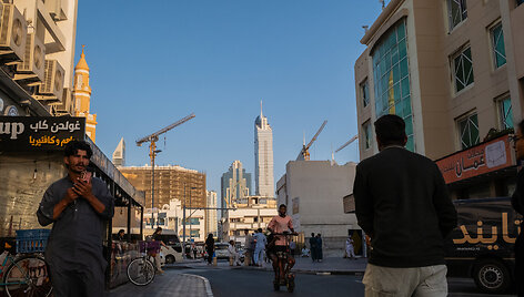 Dubajaus darbuotojai migrantai