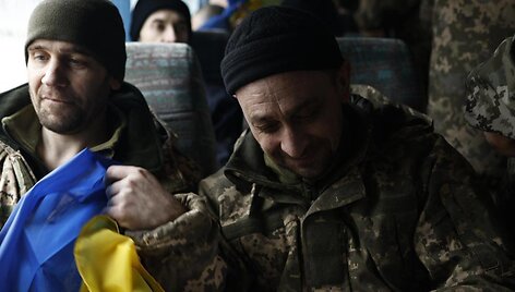 Ukrainos kariai grįžta namo