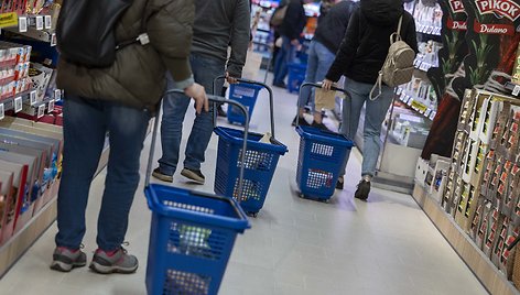 Dažnai vartojamų prekių krepšelis – pigiausias „Lidl“ prekybos tinkle