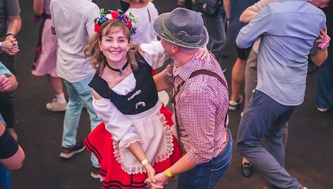 Kauno &bdquo;Oktoberfestas&ldquo; vėl traukia minias: rudenį vyksiančioje &scaron;ventėje rezervuota daugiau nei pusė stalų