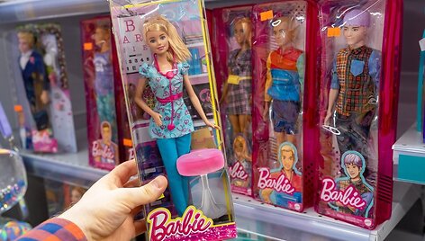 &bdquo;Mattel&ldquo; ketina sumažinti importą į JAV i&scaron; Kinijos 