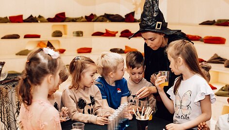 Vaikų edukacinis pramogų centras &bdquo;CurioCity&ldquo; kviečia į savo gimtadienio &scaron;ventę
