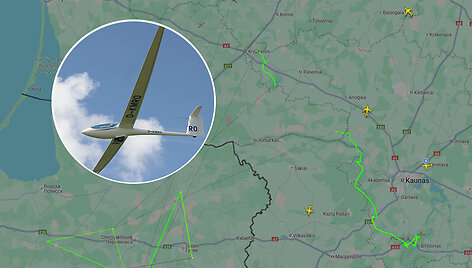 Sklandytuvas ir skrydžio trajektorija skrydžių sekimo puslapyje flightradar24.com. Gamintojų nuotrauka ir 15min koliažas