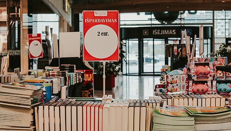 Mal&scaron;inkite vasaros skaitymo tro&scaron;kulį &bdquo;Vilnius Outlet&ldquo; jau tradicinėje &bdquo;Knygų mugėje&ldquo;: skaitiniai čia kainuos tiek, kiek buteliukas vandens 