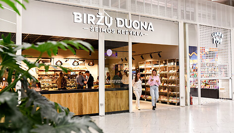 Vasaros hitai, sezono naujienos ir legendiniai skoniai: kokias staigmenas smaguriams &bdquo;i&scaron;kepė&ldquo; &bdquo;Vilnius Outlet&ldquo; įsikūrusi &bdquo;Biržų duona&ldquo;? 