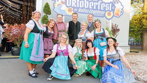 Kauno &bdquo;Oktoberfeste&ldquo; &ndash; ne tik bavari&scaron;kos linksmybės, bet ir konkursas: pasipuo&scaron;usių laukia staigmenos