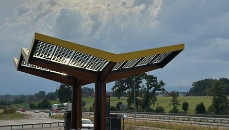 30 dienų po Europą elektromobiliu: nei&scaron;semiami grožio kilometrai ir būtina ilgų atostogų dovana sau
