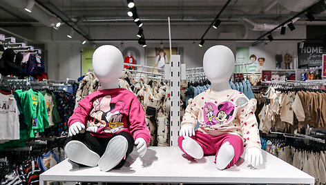 &bdquo;Outlet Park&ldquo; atidaryta nauja &bdquo;Sinsay&ldquo; parduotuvė: stebina prekybiniu plotu ir įrengimo sprendimais 