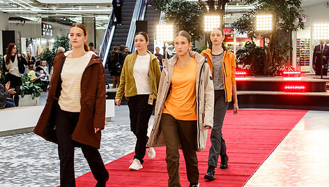 Rudens spalvos ant podiumo &ndash; &bdquo;Catwalk&ldquo; pristatė naujojo sezono kolekcijas &bdquo;Vilnius Outlet&ldquo; gimtadienyje