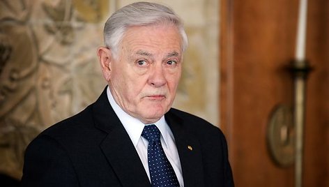 Valdas Adamkus