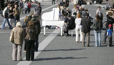 Pianistas  Petras Geniu&scaron;as