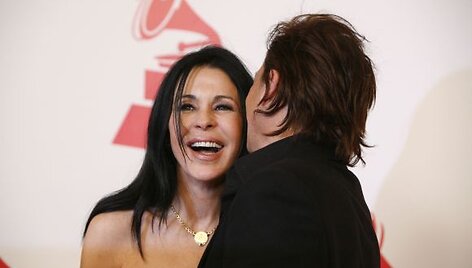 Maria Conchita Alonso su vyru