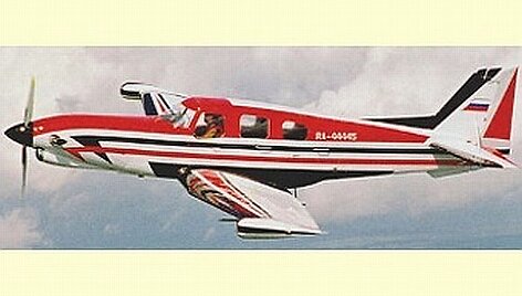 Lėktuvas CM 2000