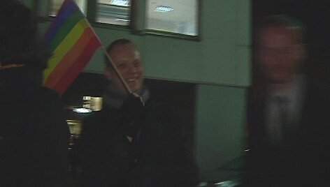 Rokas Žilinskas pabučiavo gėjų aktyvistą