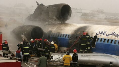 Lėktuvas Tu-154 po avarijos