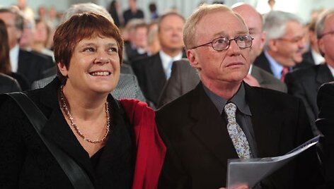 Davidas Grossmannas su žmona Michal