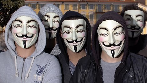 Gajaus Fokso kaukė tapo vienu iš labiausiai atpažįstamų programišių grupuotės „Anonymous“ simbolių.