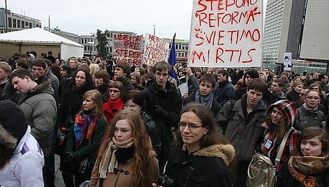 Į koncertą susirinko ir švietimo reformos šalininkai, ir priešininkai.