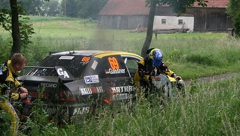 Užsidegė Hermanno Gassnerio jaunesniojo automobilis.