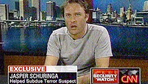 Jasperas Schuringa pasakoja savo įspūdžius televizijos kanalo CNN laidoje.