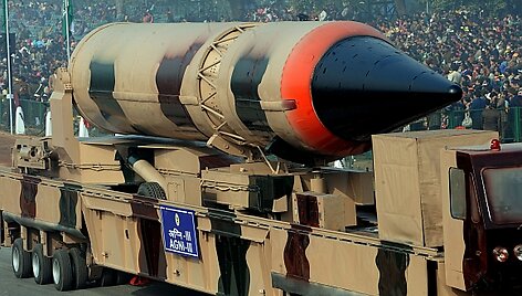 Indijos balistinė raketa &bdquo;Agni III&ldquo;