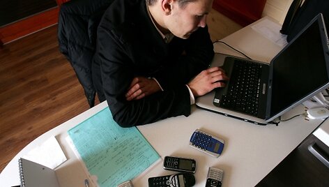 Kompiuteriai, mobilieji telefonai, internetas &ndash; visa tai keičia mūsų elgesį ir psichologiją.