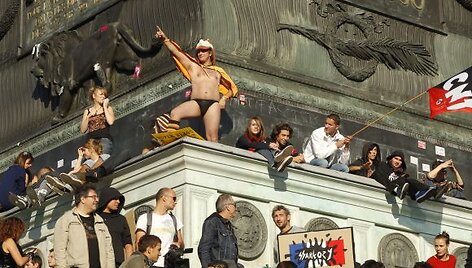 Protestai Prancūzijoje įgauna įvairiausias formas.