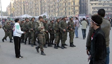 Egipto kariai Kaire, Tahriro aikštėje.