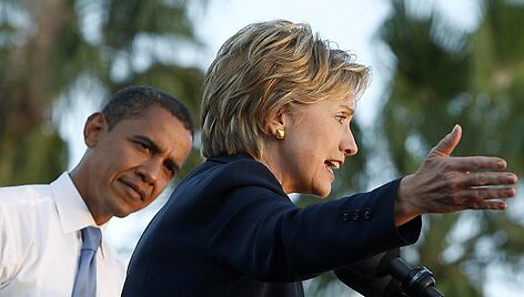 Teigiama, kad H.Clinton jau priėmė sprendimą dirbti B.Obamos komandoje.