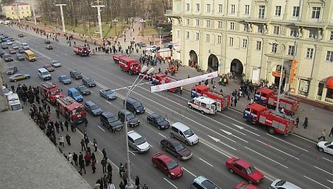 Minsko metro stotis „Oktiabrskaja“, nekentėjusi nuo sprogimo