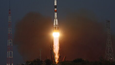 Rusijos krovininio kosminio laivo &bdquo;Progress M-12M&ldquo; startas