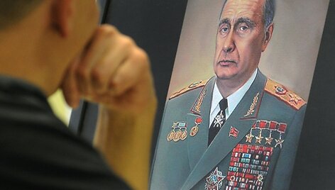 Vladimiro Putino karikatūra, kurioje jis vaizduojamas kaip buvęs SSRS lyderis Leonidas Brežnevas