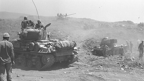 Izraelio tankai Golano auk&scaron;tumose (1967 m. birželis)