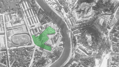 1944 metų liepos 9 dienos vokiečių žvalgybinėje aeronuotraukoje užfiksuotos senosios žydų kapinės (pažymėta žaliai) ir teritorija aplink jas.
