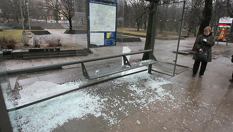 Stotelės stiklai