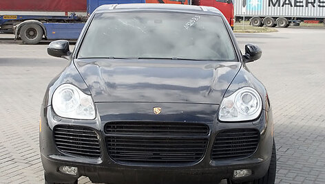 Muitininkų sulaikytas Porshe